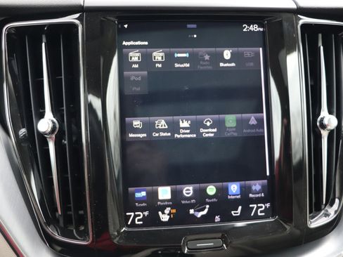 Used 2019 Volvo XC60 T6 Momentum w/ Premium Package image 21