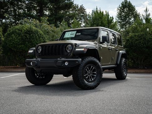 Used 2025 Jeep Wrangler Unlimited Sport AWD/4WD image 1