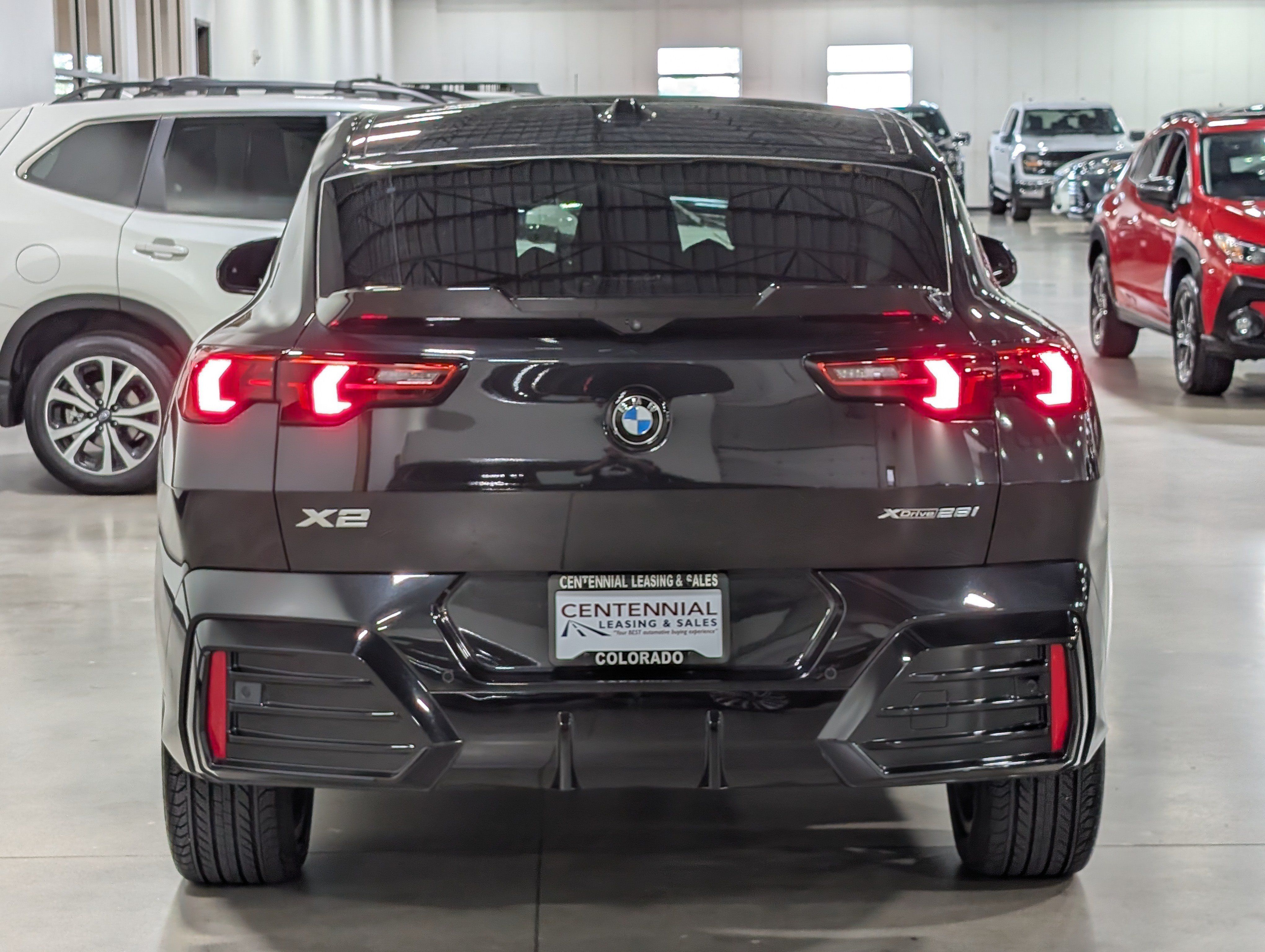 Used 2025 BMW X2 xDrive28i w/ Technology Package AWD/4WD image 4