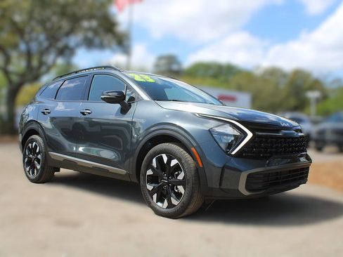 Used 2023 Kia Sportage X-Line w/ X-Line Premium Package image 3