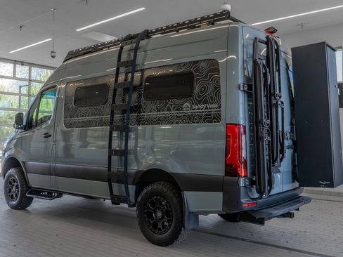 Used 2023 Mercedes-Benz Sprinter 2500 image 13