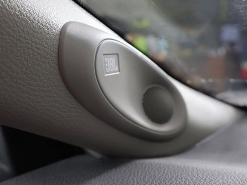 Used 2021 Toyota Camry XLE w/ Navigation Upgrade Package image 36