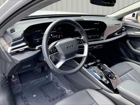 Used 2025 Audi A5 2.0T Premium w/ Convenience Package AWD/4WD image 17