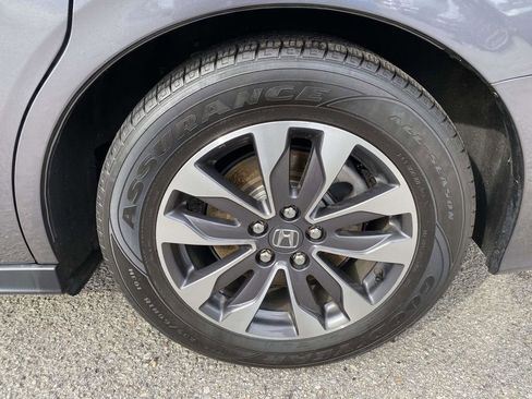 Used 2024 Honda Odyssey EX-L image 7