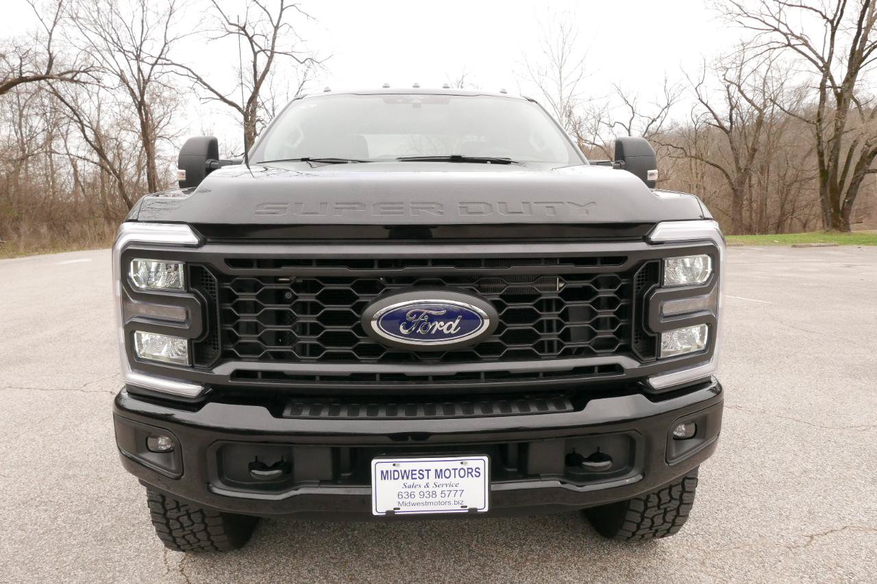 Used 2026 Ford F250 XL w/ STX Appearance Package AWD/4WD image 3