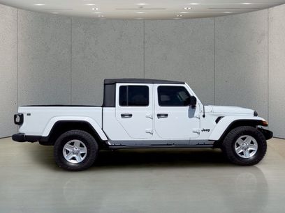 Used 2022 Jeep Gladiator Sport