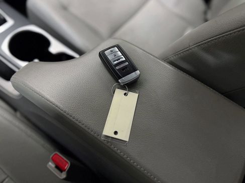 Used 2016 Acura ILX w/ Technology Plus Package image 24