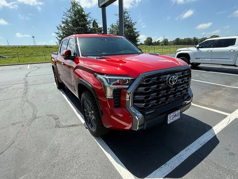 Used 2023 Toyota Tundra Platinum w/ Advanced Package AWD/4WD image 1