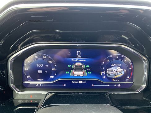 Used 2025 Chevrolet Silverado 2500 LT w/ Safety Package image 17