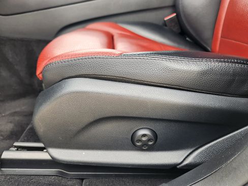 Used 2017 Mercedes-Benz GLC 300 4MATIC Coupe w/ Sport Package image 24