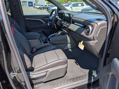 New 2026 Chevrolet Colorado Z71 w/ Technology Package AWD/4WD image 6