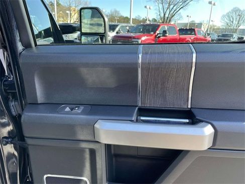 Certified 2021 Ford F250 Lariat w/ Lariat Ultimate Package image 28
