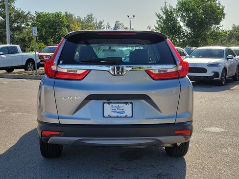 Used 2019 Honda CR-V LX image 5