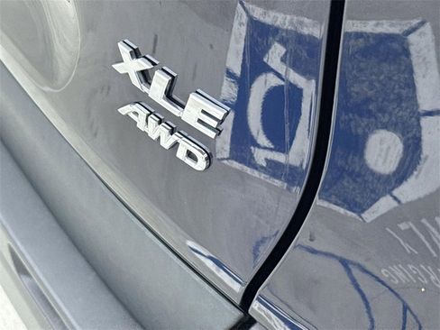 Used 2023 Toyota RAV4 XLE image 29