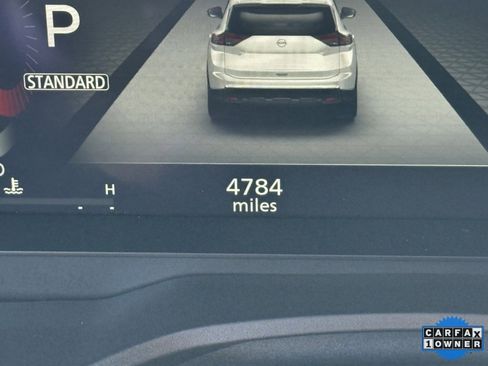 Certified 2026 Nissan Rogue SL image 33