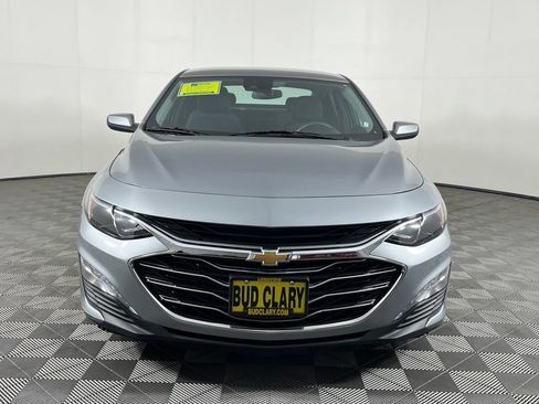 Used 2024 Chevrolet Malibu LT FWD image 2