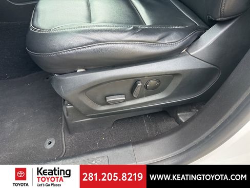 Used 2020 Ford Explorer XLT w/ Equipment Group 202A image 15