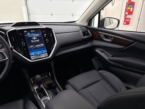 Used 2025 Subaru Ascent Touring image 15