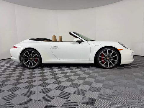 Used 2014 Porsche 911 Carrera 4S image 8