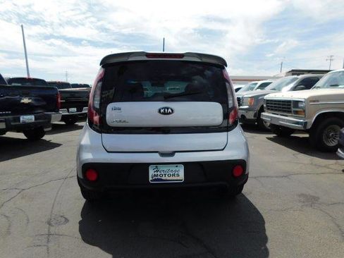 Used 2017 Kia Soul w/ Convenience Package image 6