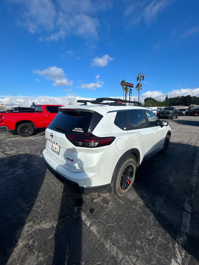 Used 2025 Nissan Rogue SV w/ Rock Creek Premium Package AWD/4WD image 9