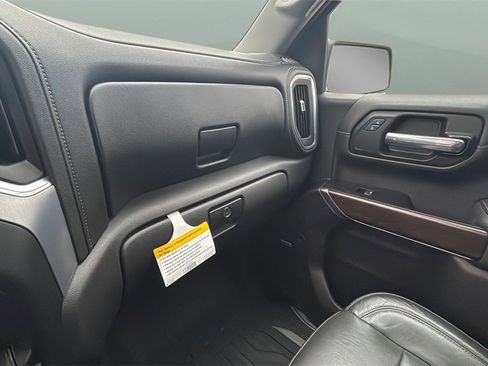 Used 2020 GMC Sierra 1500 SLT w/ SLT Premium Plus Package image 24