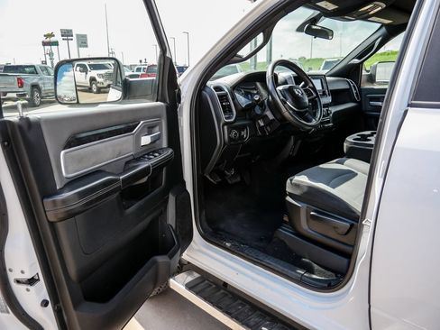 Used 2021 RAM 2500 Big Horn AWD/4WD image 29