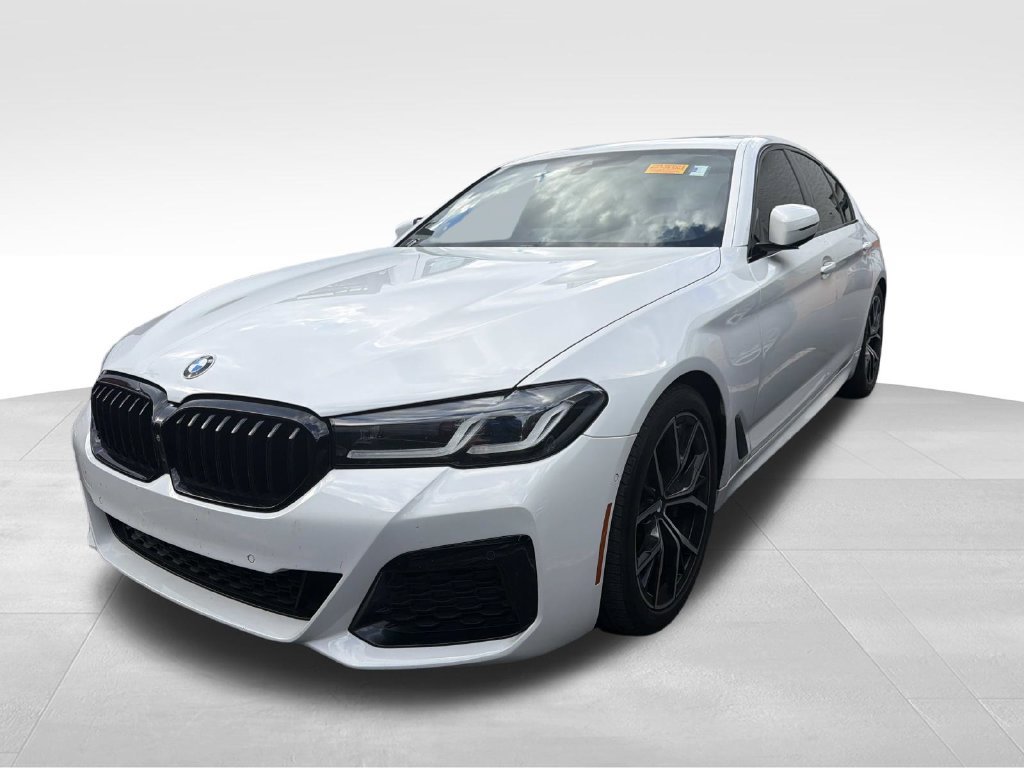 Used 2021 BMW 530i w/ M Sport Package RWD image 2