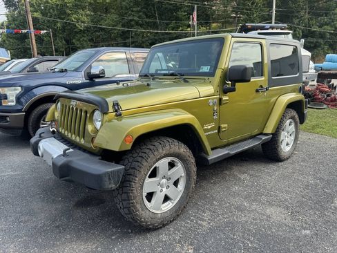 Used 2010 Jeep Wrangler Sahara AWD/4WD image 1