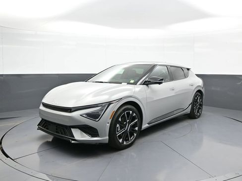 New 2025 Kia EV6 GT-Line image 1