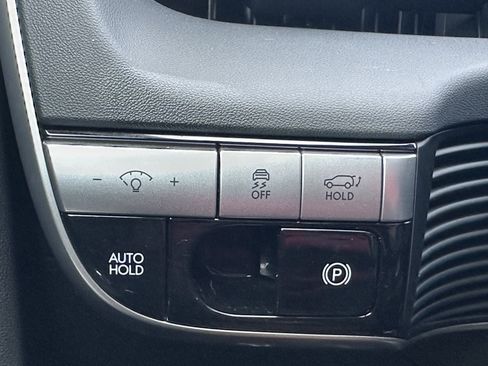 Used 2024 Hyundai Ioniq 5 SEL RWD image 32