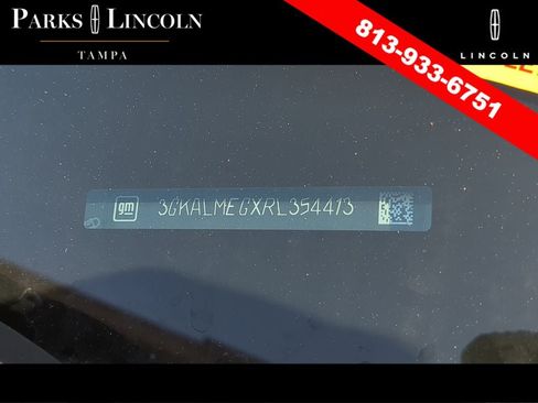 Used 2024 GMC Terrain SLE w/ Driver Convenience Package FWD image 16