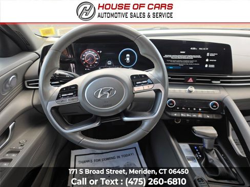 Used 2023 Hyundai Elantra SEL w/ Convenience Package FWD image 20