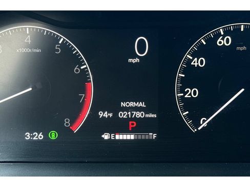 Used 2024 Honda Pilot Touring image 43