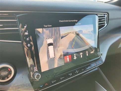 New 2026 Jeep Grand Wagoneer L Limited image 32