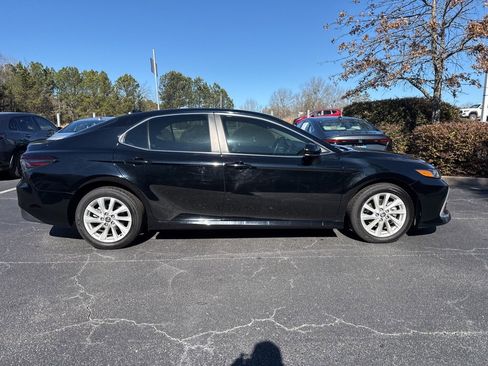 Used 2024 Toyota Camry LE image 2