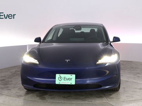 Used 2024 Tesla Model 3 Standard Range RWD image 12