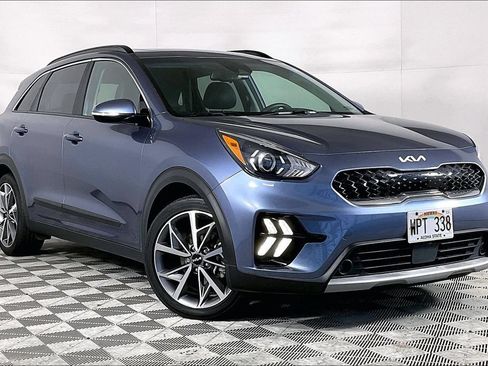 Used 2022 Kia Niro Touring Special Edition FWD image 12