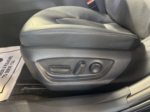 Used 2023 Toyota Camry XSE image 13