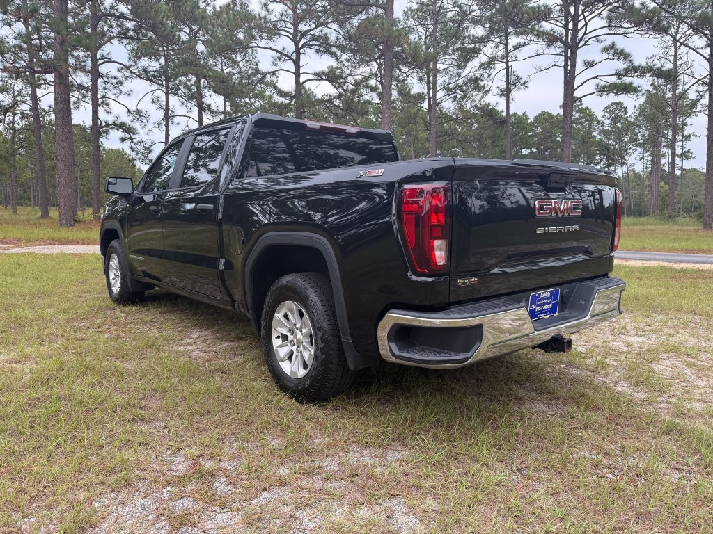 Used 2024 GMC Sierra 1500 Pro w/ Pro Value Package AWD/4WD image 3