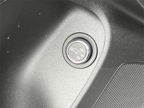 Used 2025 Buick Envista Preferred w/ Convenience I Package image 15