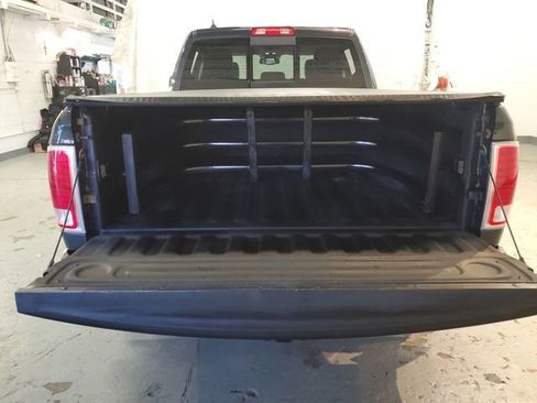 Used 2016 RAM 1500 Laramie w/ Convenience Group AWD/4WD image 24