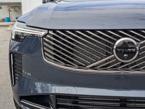 New 2026 Volvo XC90 T8 Ultra w/ Protection Package Premier AWD/4WD image 10