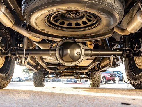 Used 2022 Chevrolet Silverado 1500 RST image 15