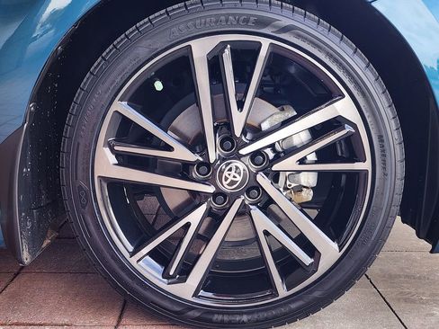 Used 2025 Toyota Camry XSE image 4