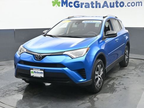 Used 2017 Toyota RAV4 LE w/ All Weather Liner Package AWD/4WD image 21