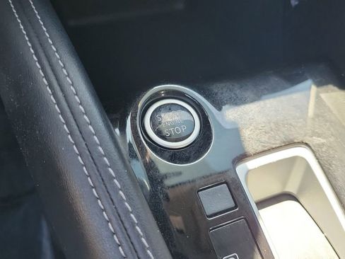 Used 2020 Nissan Kicks SV FWD image 23