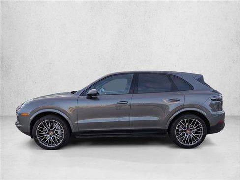 Used 2023 Porsche Cayenne AWD/4WD image 8
