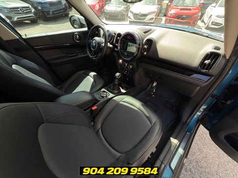Used 2019 MINI Cooper Countryman w/ Premium Package FWD image 35