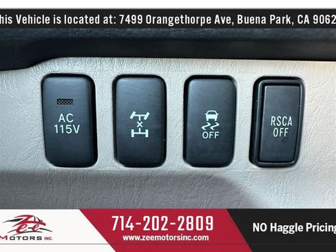 Used 2009 Toyota 4Runner Limited AWD/4WD image 31